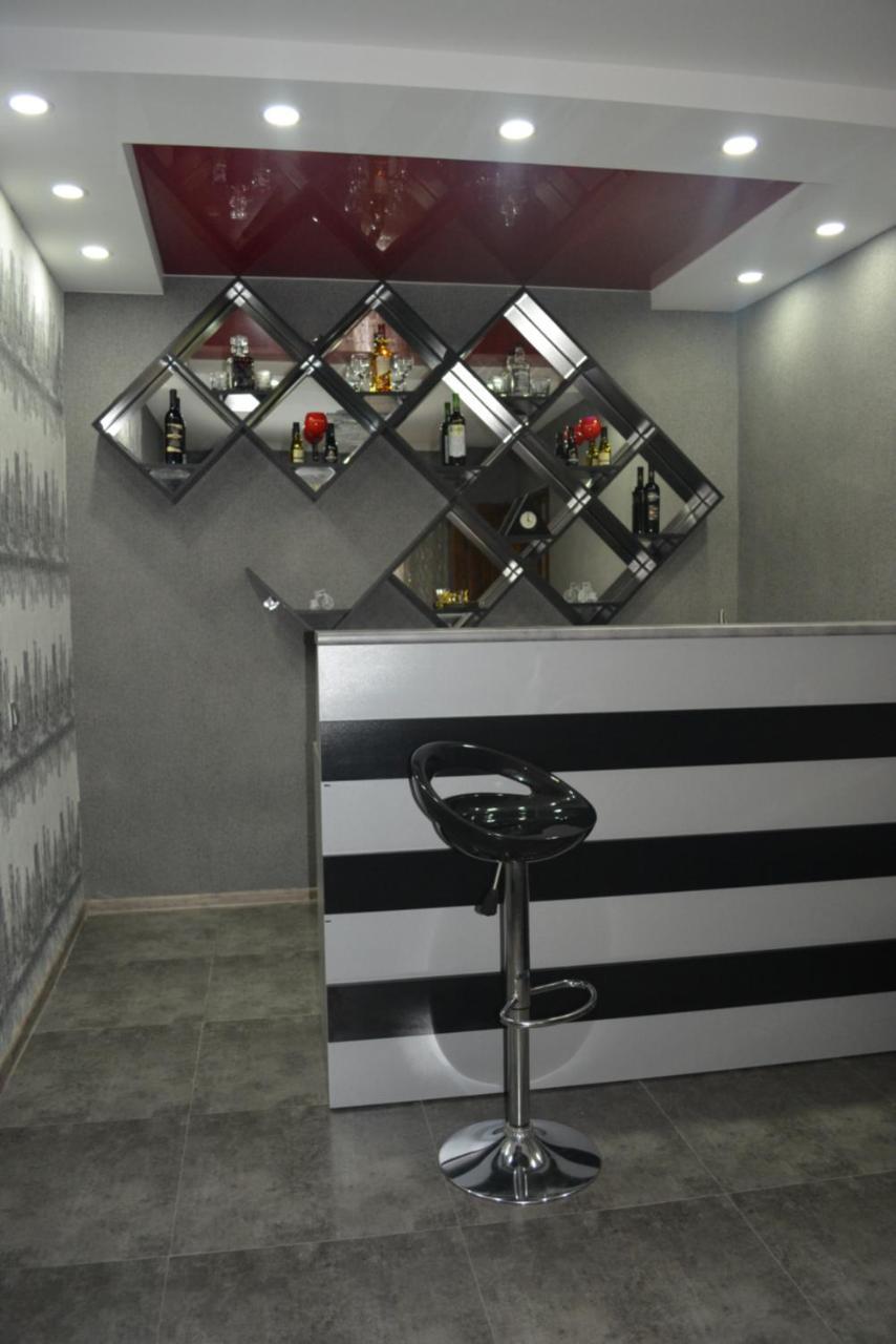 Hotel Golden Way Tbilisi Esterno foto