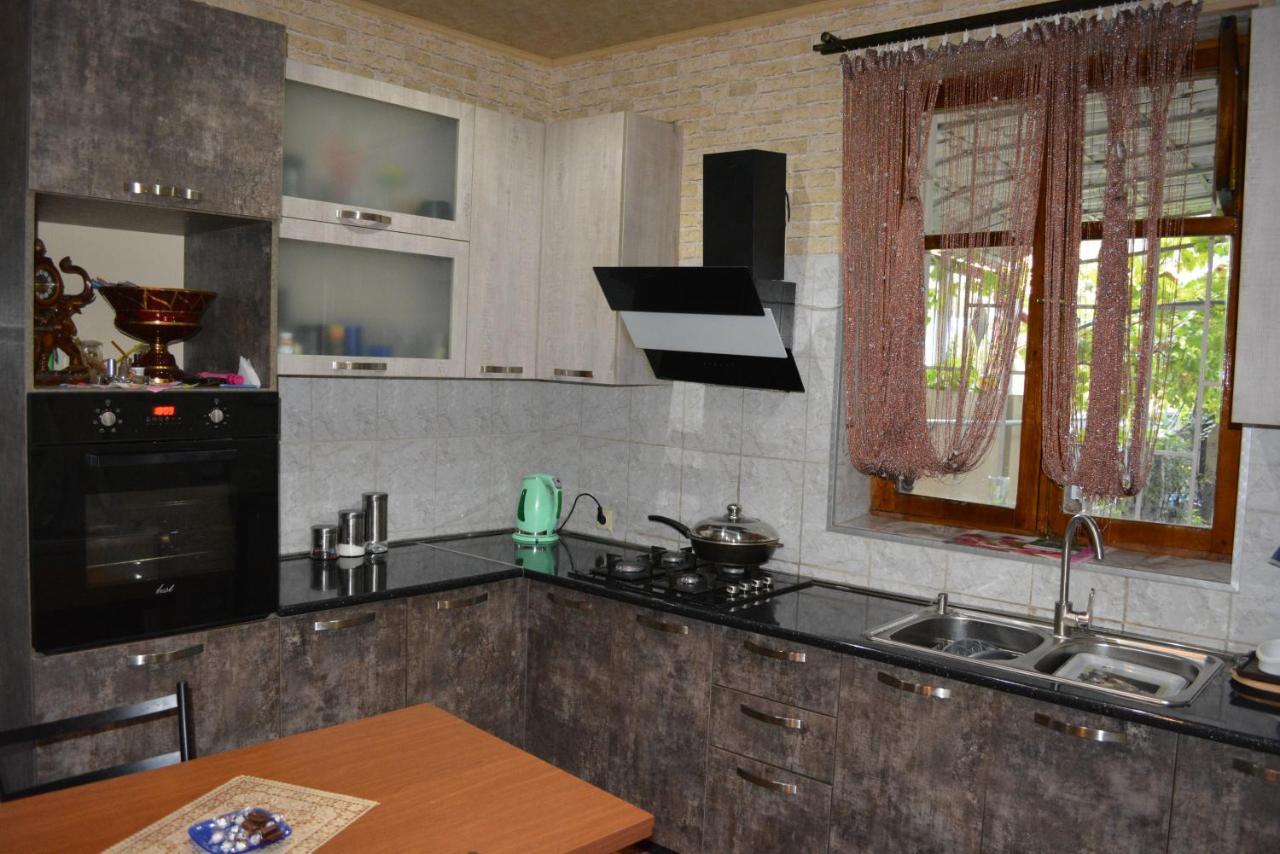 Hotel Golden Way Tbilisi Esterno foto