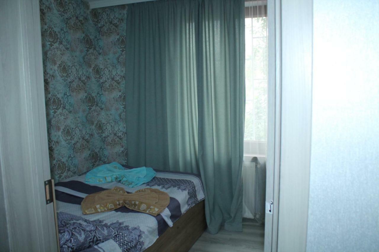 Hotel Golden Way Tbilisi Esterno foto